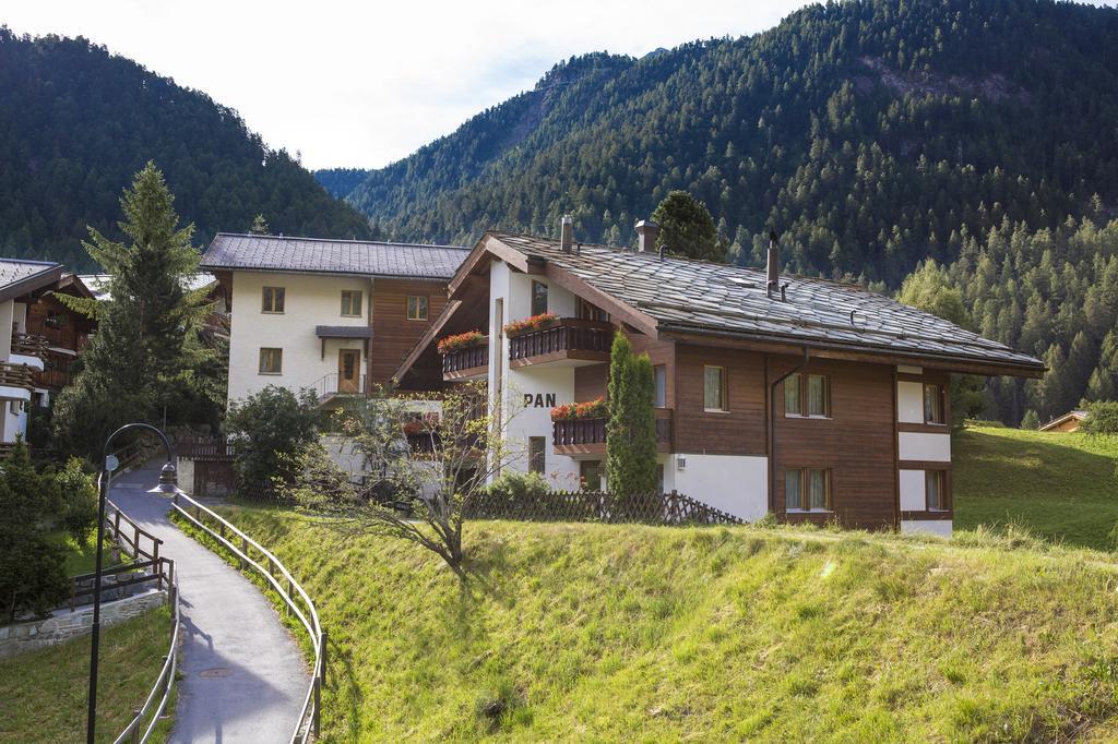 Haus Pan Apartment Zermatt Bagian luar foto