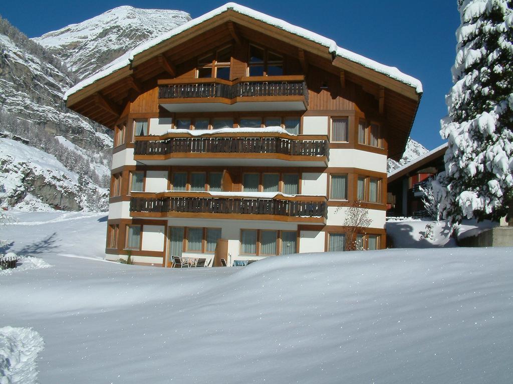 Haus Pan Apartment Zermatt Bagian luar foto